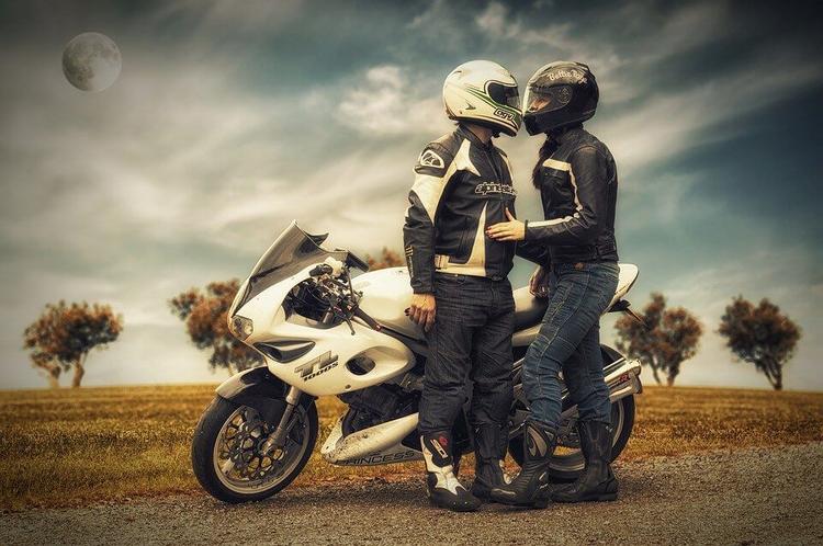 Valentine’s Day Date Ideas for Bikers Image