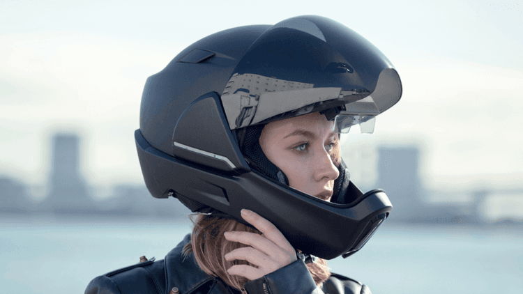 Meet The CrossHelmet: The Smart Motorbike Helmet Image